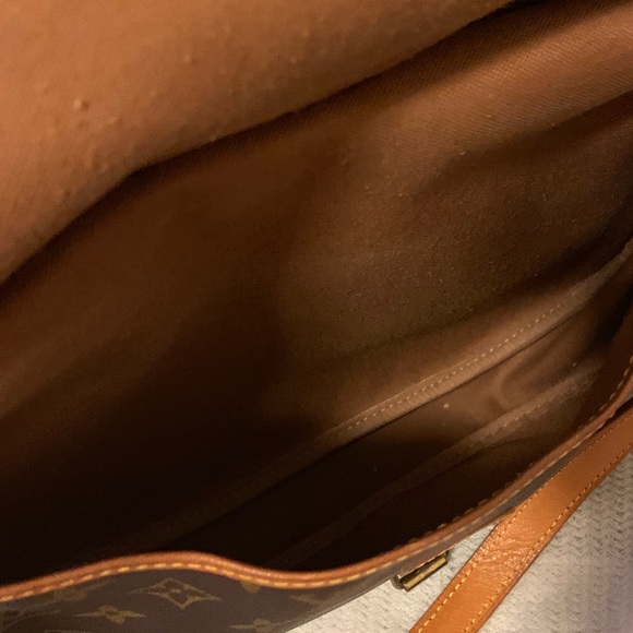 Louis Vuitton Saumur mm 30 - Picture 6 of 7